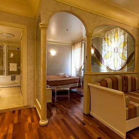 Szálloda Colomba D'oro