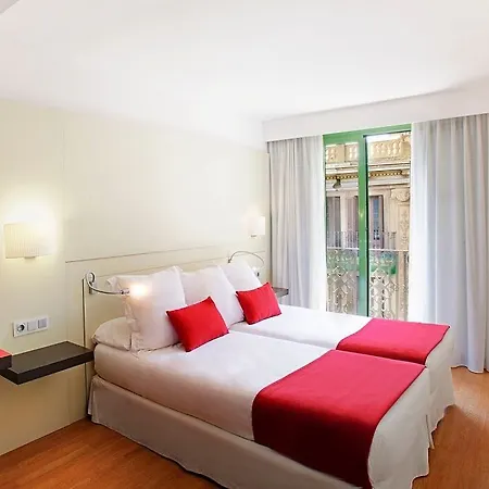 호텔 콜롬바 도로