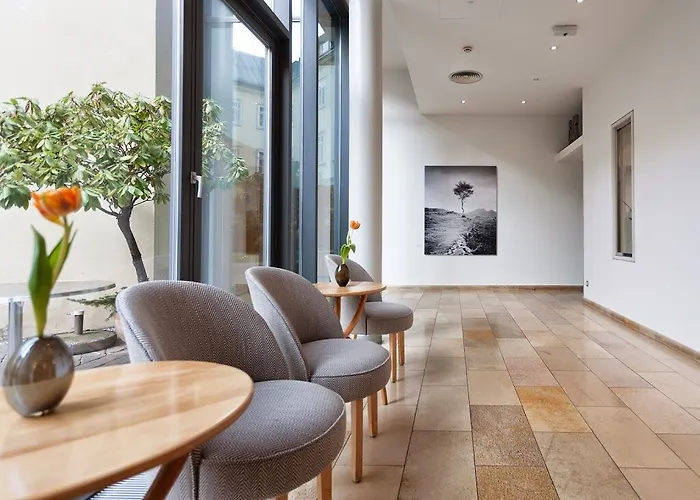 克伦巴德欧若酒店