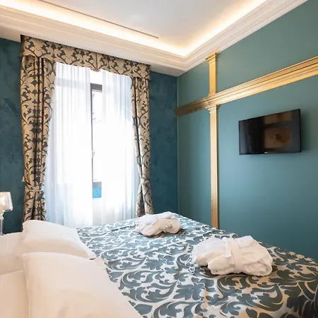 Ξενοδοχείο Colomba D'oro 4*